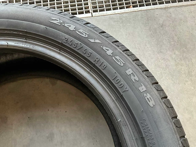 Pirelli "cinturato p7" 245/45 r18 - afbeelding 5 van  7