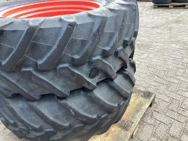 Pirelli mt 800 banden met velg (2x) - afbeelding 4 van  9