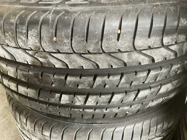 Pirelli p zero autoband op lichtmetalen audi velg (4x) - afbeelding 4 van  14