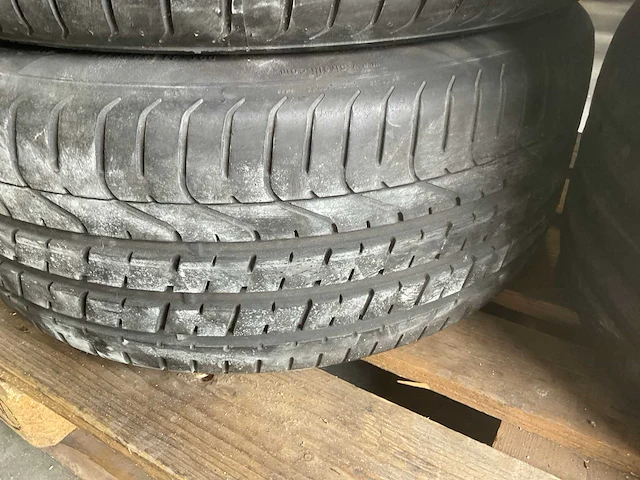 Pirelli p zero autoband op lichtmetalen audi velg (4x) - afbeelding 6 van  14