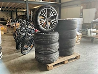 Pirelli p zero autoband op lichtmetalen audi velg (4x) - afbeelding 1 van  14