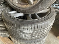 Pirelli p zero m+s autoband op lichtmetalen velg (4x) - afbeelding 16 van  16
