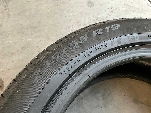 Pirelli "scorpion verde" 235/55 r19 - afbeelding 5 van  7