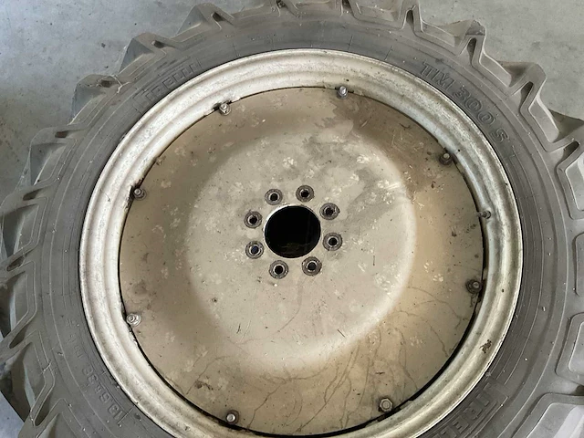 Pirelli tm300s band met velg (2x) - afbeelding 5 van  6