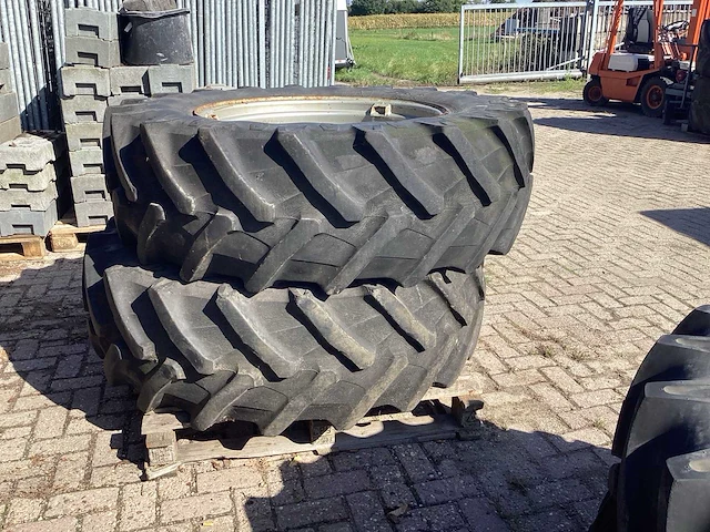Pirelli tm700 band, wiel en velg (2x) - afbeelding 3 van  8