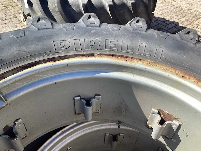 Pirelli tm700 band, wiel en velg (2x) - afbeelding 6 van  8