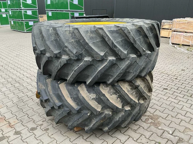 Pirelli tm800 650/65r38 band op velg / achterset - afbeelding 2 van  18