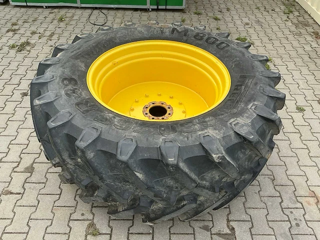 Pirelli tm800 650/65r38 band op velg / achterset - afbeelding 11 van  18
