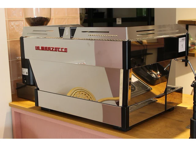 Piston koffiemachine la marzocco linea pbs 2avhc met bonenmaler, weegschaal en afkloplade. bouwjaar 9-2023.... - afbeelding 2 van  10