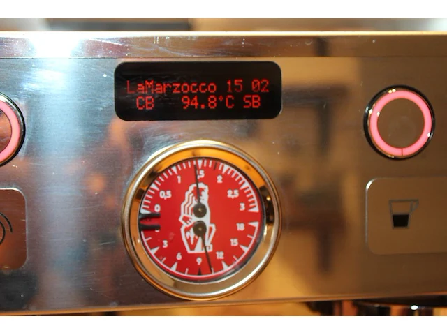 Piston koffiemachine la marzocco linea pbs 2avhc met bonenmaler, weegschaal en afkloplade. bouwjaar 9-2023.... - afbeelding 10 van  10
