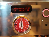 Piston koffiemachine la marzocco linea pbs 2avhc met bonenmaler, weegschaal en afkloplade. bouwjaar 9-2023.... - afbeelding 10 van  10