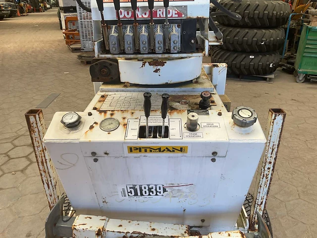 Pitman 4000-t mobiele kraan - afbeelding 3 van  17