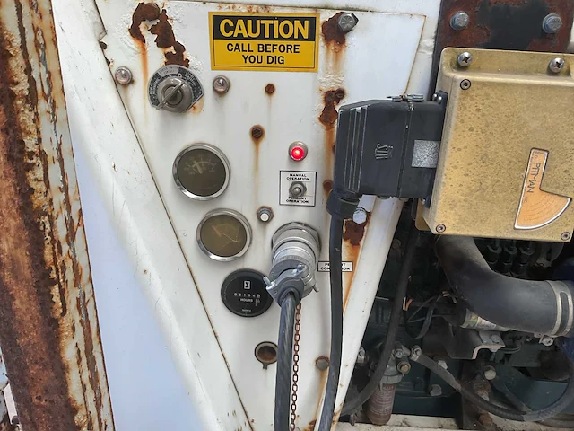 Pitman 4000-t mobiele kraan - afbeelding 4 van  17