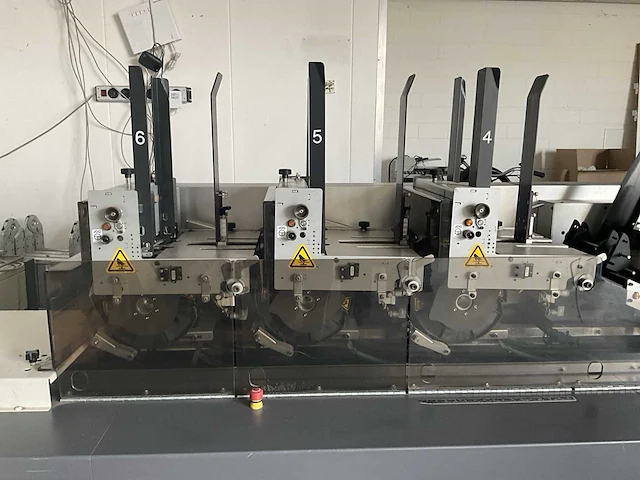 Pitney bowes fps12f couverteermachine / verpakkingslijn - afbeelding 34 van  35