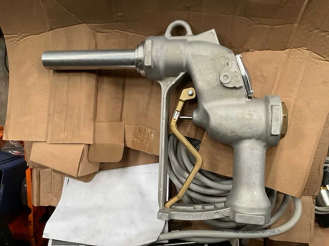 Piusi st200 brandstof vulpomp met vulpistool (3x) - afbeelding 5 van  5