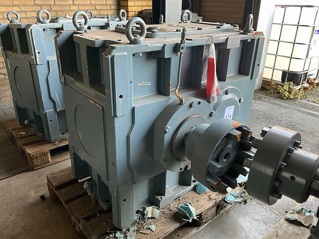 Piv pb31-r11-v12-4.5-z3 reductor - afbeelding 2 van  8