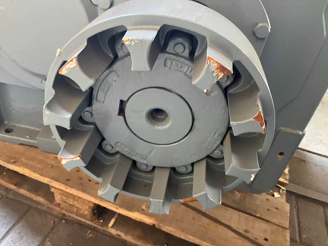 Piv pb31-r11-v12-4.5-z3 reductor - afbeelding 5 van  9