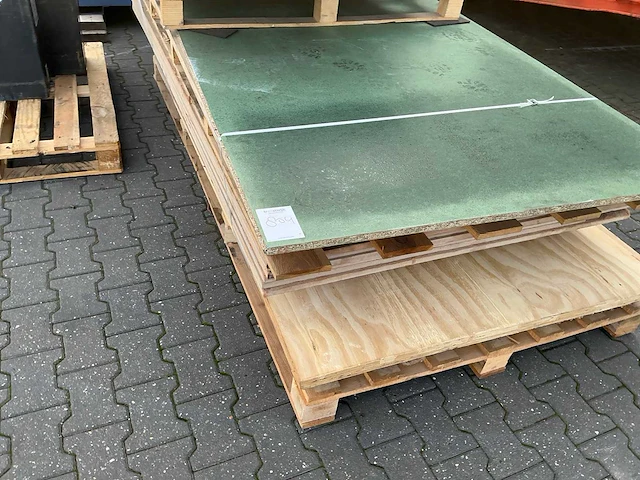 Plaathout - afbeelding 4 van  5