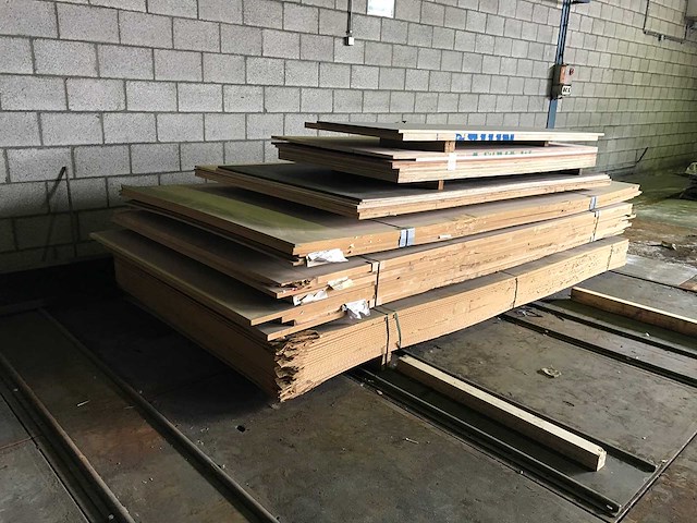 Plaatmateriaal 52x - afbeelding 1 van  5