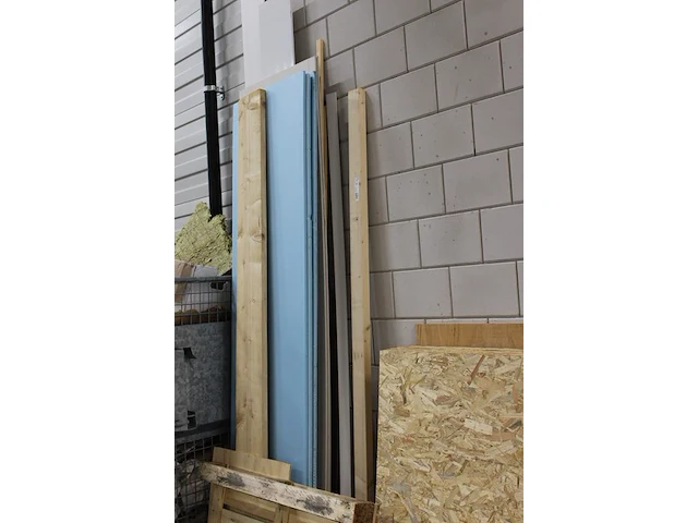 Plaatmateriaal w.o. osb, multiplex en gips. - afbeelding 3 van  6