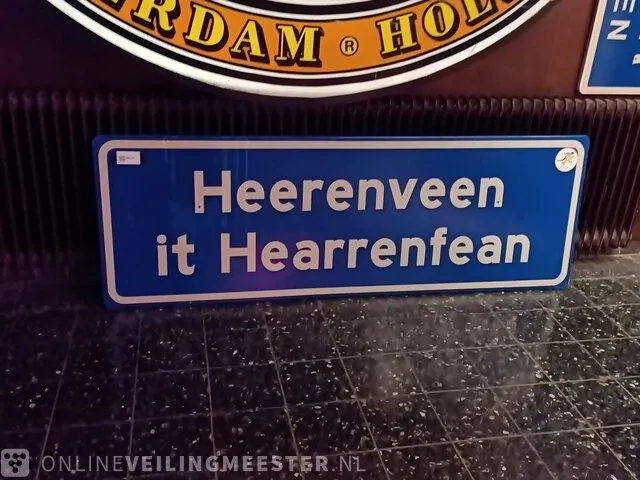 Plaatsnaambord it hearrenfean - afbeelding 1 van  2