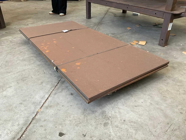 Plaatstaal (4x) - afbeelding 1 van  3