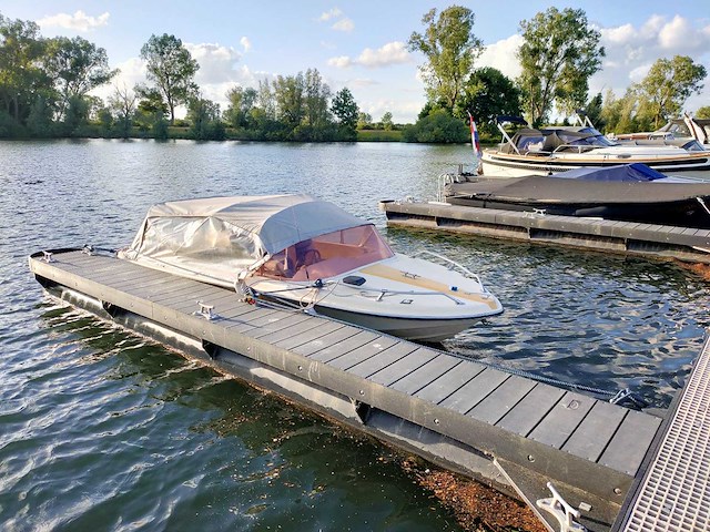 Placom - 460 - speedboot+trailer - afbeelding 6 van  10