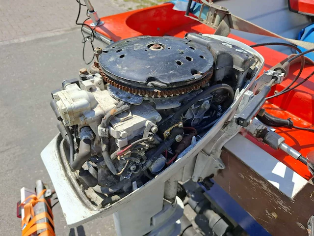 Placom speedboot met trailer - afbeelding 4 van  13