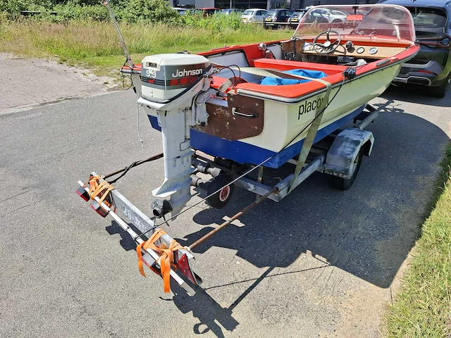 Placom speedboot met trailer - afbeelding 9 van  13