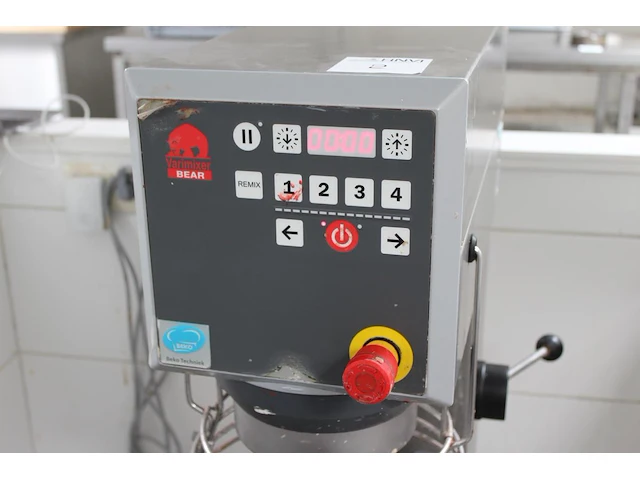 Planeetmenger varimixer bear rn20/vl2 met 2 kommen, mixer en menger. bouwjaar 2017. 230v. - afbeelding 3 van  5