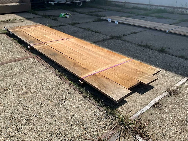 Plank douglas - afbeelding 2 van  6