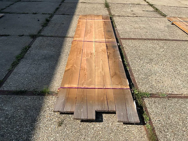 Plank douglas - afbeelding 5 van  6