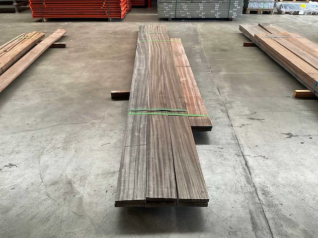 Plank geschaafd azobe (8x) - afbeelding 2 van  6