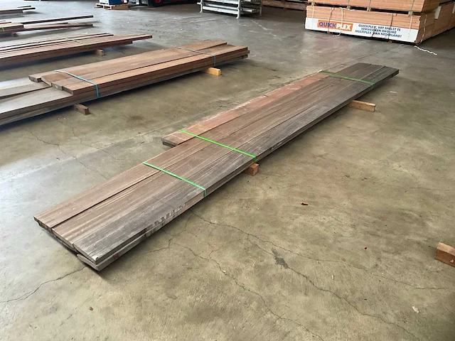 Plank geschaafd azobe (8x) - afbeelding 4 van  6
