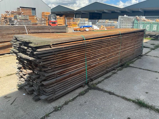 Plank lariks (250x) - afbeelding 3 van  6