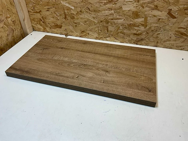 Plank met eiken motief (4x) - afbeelding 1 van  5
