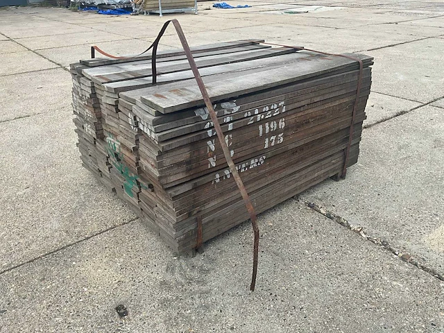 Plank ruw bezaagd azobe (175x) - afbeelding 3 van  6