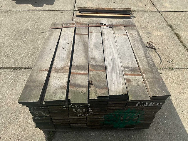 Plank ruw bezaagd azobe (175x) - afbeelding 5 van  6