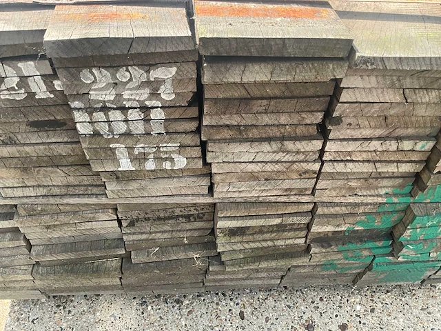 Plank ruw bezaagd azobe (175x) - afbeelding 6 van  6