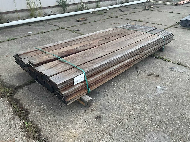 Plank ruw bezaagd azobe (56x) - afbeelding 1 van  6