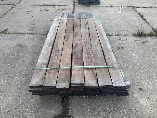Plank ruw bezaagd azobe (56x) - afbeelding 5 van  6
