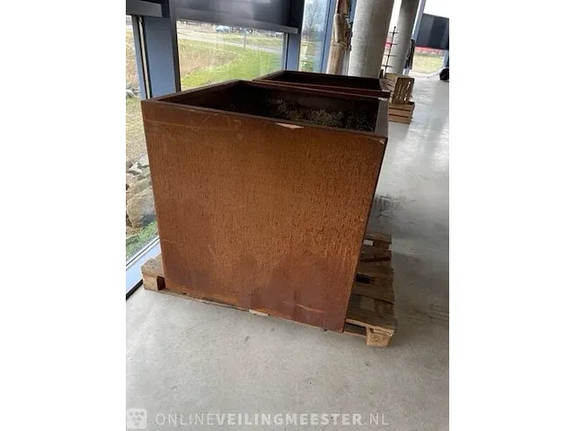 Plantenbak cortenstaal - afbeelding 2 van  4
