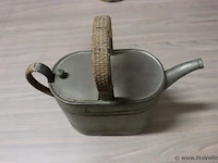 Plantengieters & bloempot - afbeelding 5 van  5