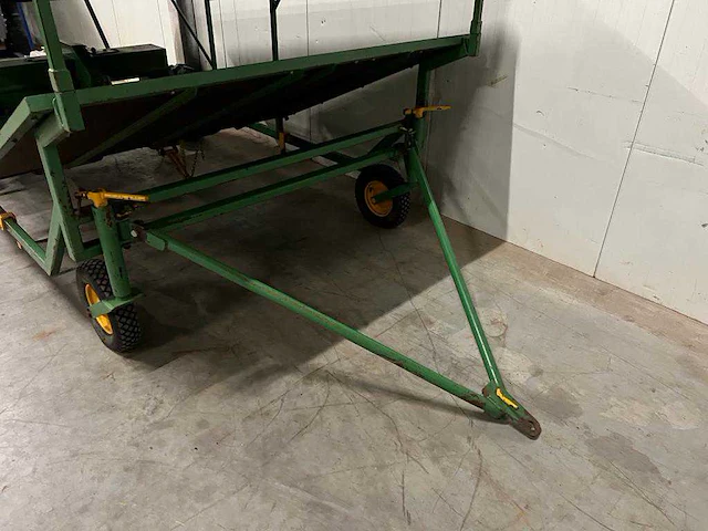 Plantmachine zelfrijdend - afbeelding 10 van  15