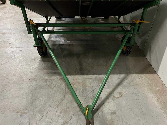 Plantmachine zelfrijdend - afbeelding 11 van  15