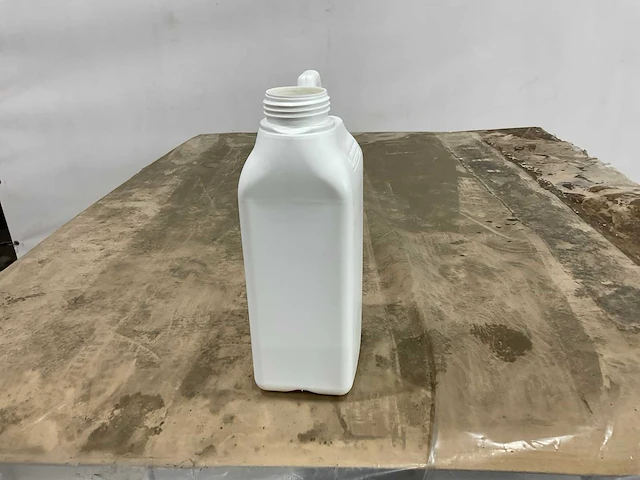 Plastic fles 2 liter (336x) - afbeelding 5 van  6