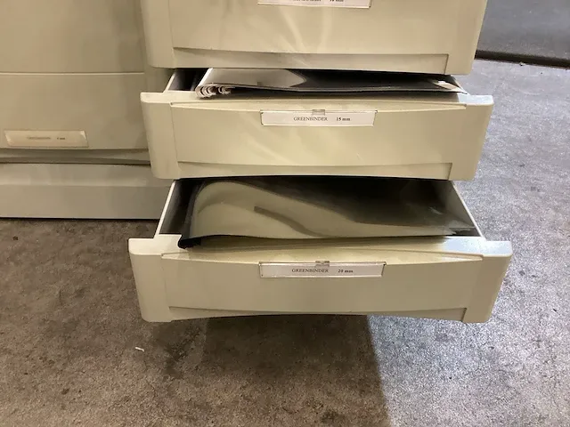 Plastic inbinders - afbeelding 2 van  9