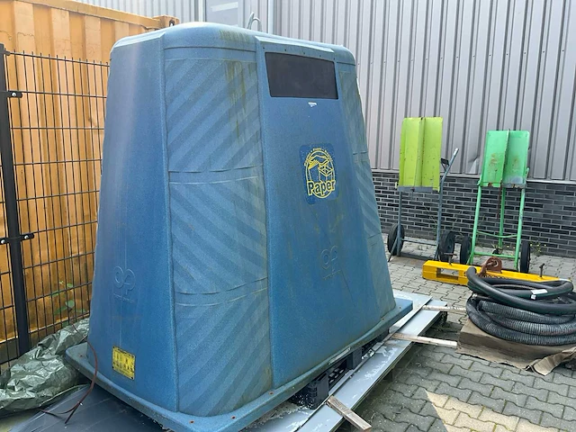 Plastic omnium papierbak - afbeelding 1 van  5
