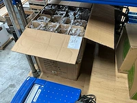 Plastic vaas (48x) - afbeelding 3 van  3