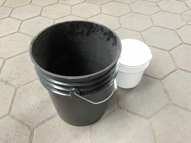 Plastic verschillende afvalemmers (6x) - afbeelding 2 van  4